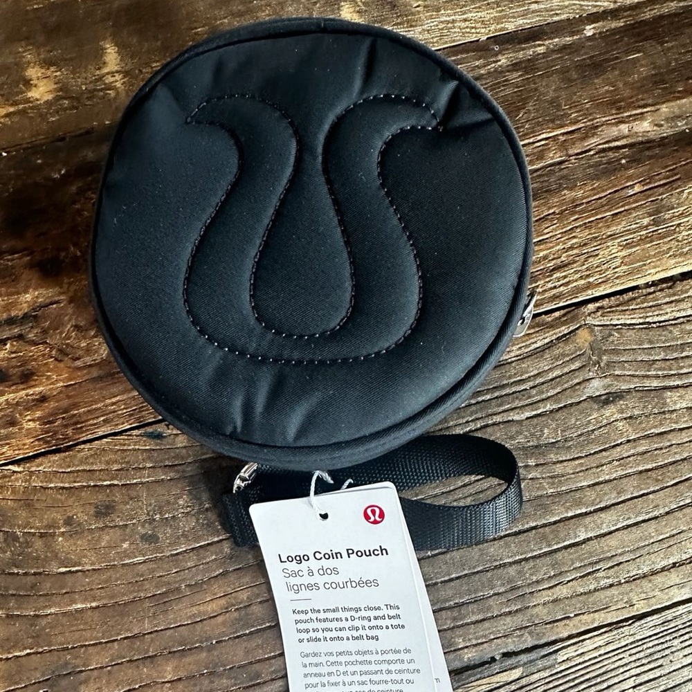Lululemon Coin Pouch - NWT